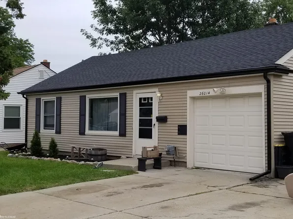 26014 Waldorf St, Roseville, MI 48066