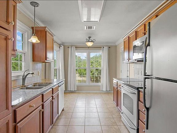 4th image of 7956 Jefferson Place Blvd Unit 1-C
