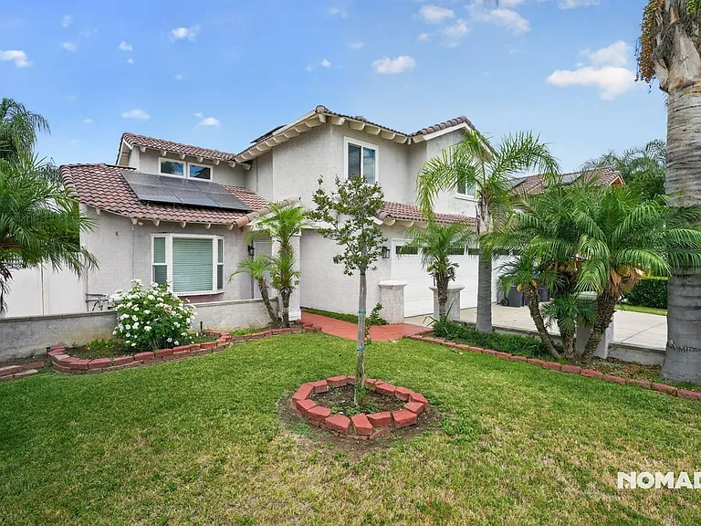 13699 Daimler St — Photo 13