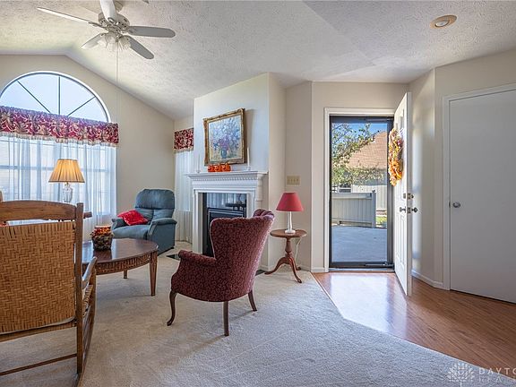 3rd image of 2561 Allister Cir