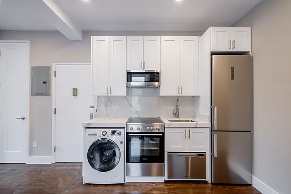 Rented by Douglas Elliman | media 30