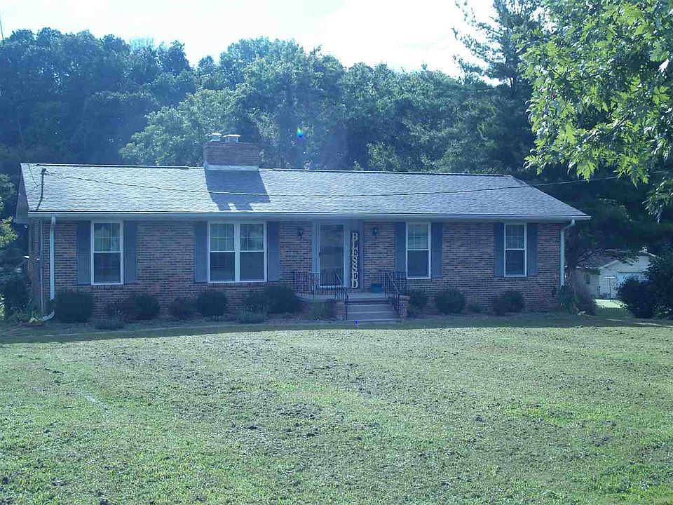 1st image of 137 Myers Acres Ln