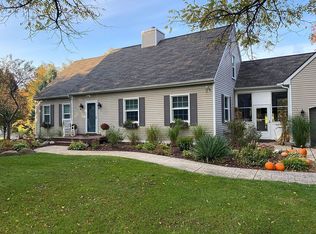 8020 Chilson Rd, Pinckney, MI 48169