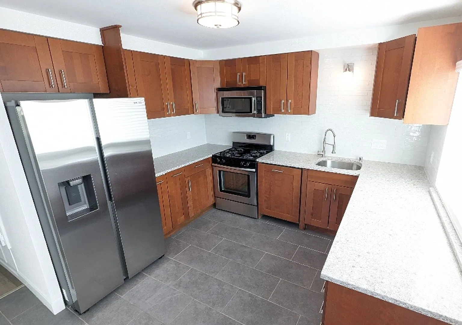 Tierrasanta 4 bedroom 2.5 bath, Garage, Upgraded! — Photo 3
