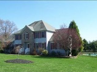 1 Rolling Ln, Flemington, NJ 08822