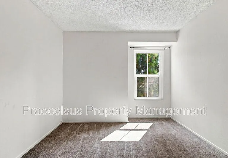 787 Brookstone Rd #301 — Photo 7