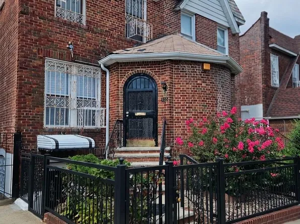 30-32 84th Street, East Elmhurst, NY 11370