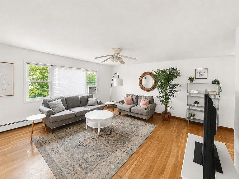 485 Manila Ave #3 — Photo 5