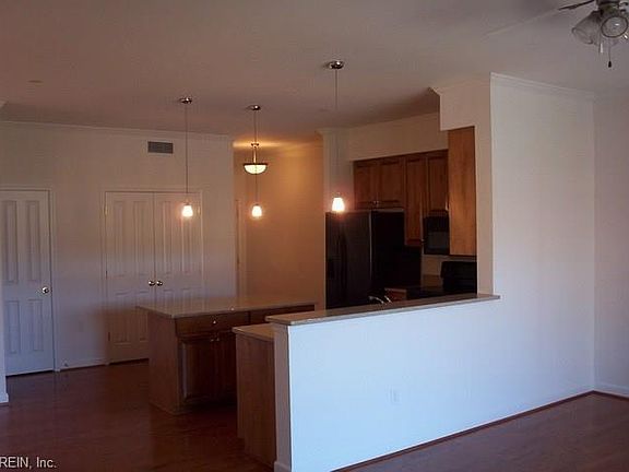 5th image of 230 Nat Turner Blvd S APT 3010