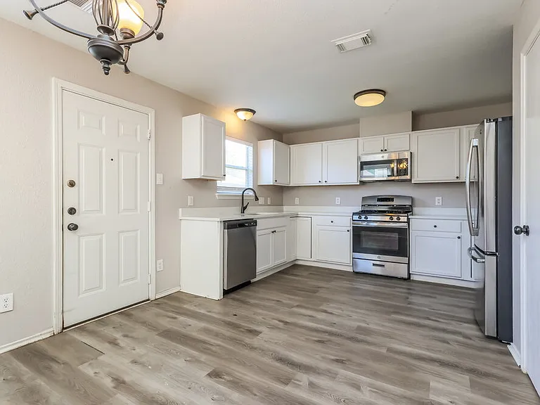11410 Flying Geese Ln — Photo 7
