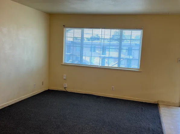 4181 Cuny Ave APT 4, Sacramento, CA 95823