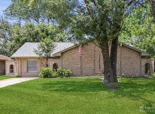 1438 Peach Spring Dr, Houston, TX 77088