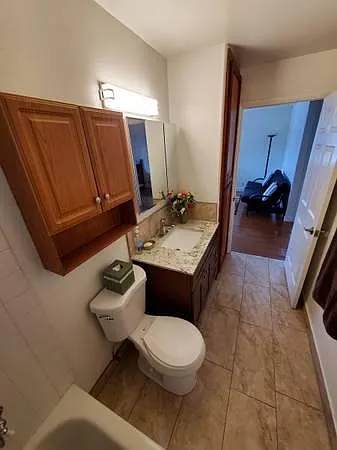 825 Humboldt St #B — Photo 12