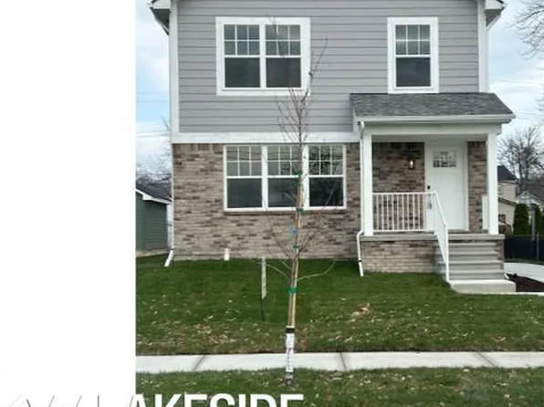 22009 Lakeview St, Saint Clair Shores, MI 48080