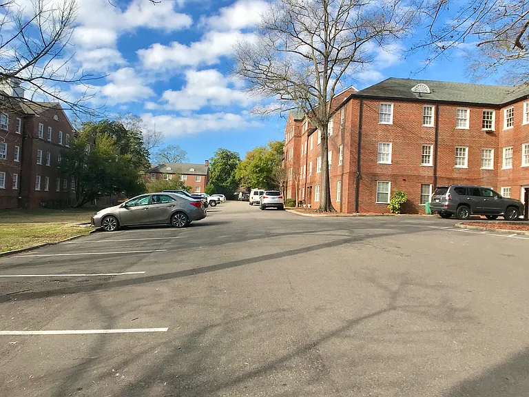 2851 Thornhill Rd #111B — Photo 23