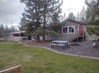 271 S Fairway Rd #B, Tygh Valley, OR 97063