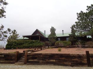8 Road 3452, Flora Vista, NM 87415