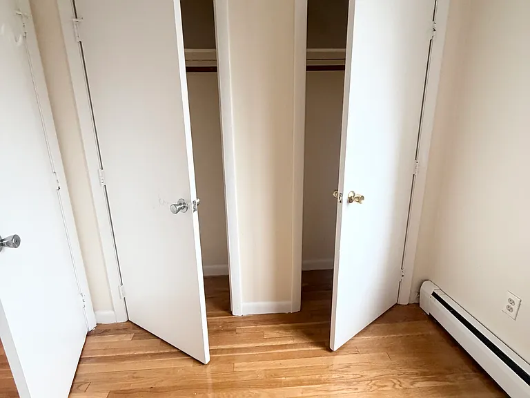 122A Dustin St #21A — Photo 6