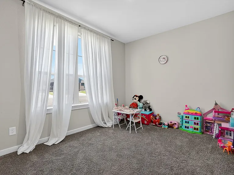 2209 Beaufort Dr — Photo 26