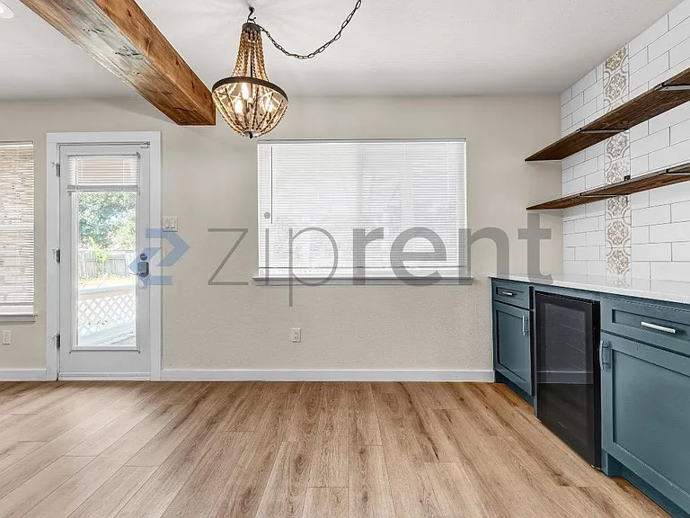 11216 Henge Dr — Photo 14