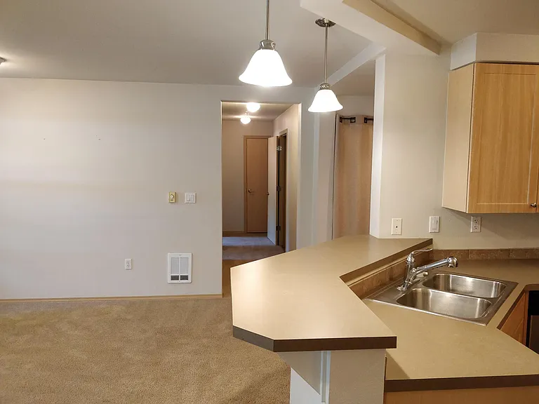 10931 124th Ave NE #103 — Photo 7