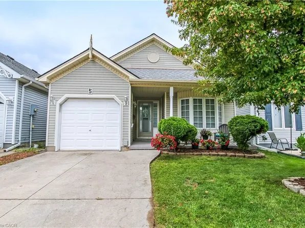 5 Walsingham Dr, Norfolk County, ON N0E 1M0