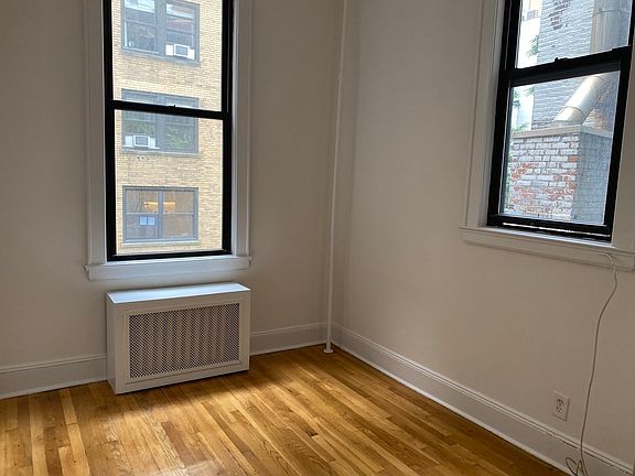 4th image of 212 W 79th St APT 2A1