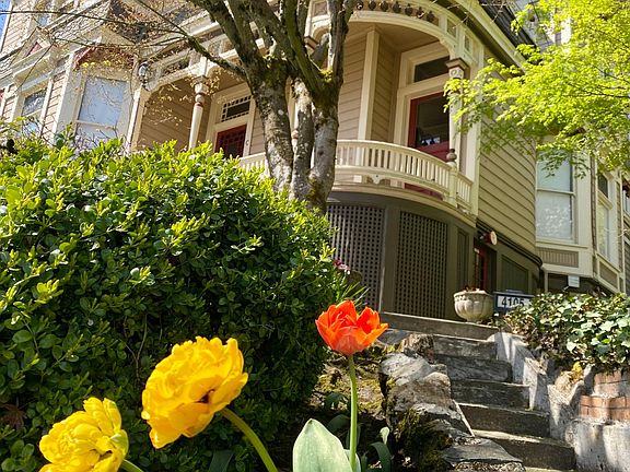 You'll love walking up to your new (very old) home. Apt B is on the far right of the porch.