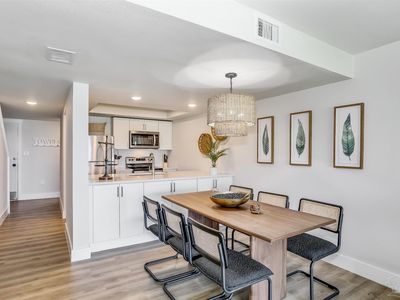 900 Fort Pickens Rd APT 823, Pensacola Beach, FL, 32561