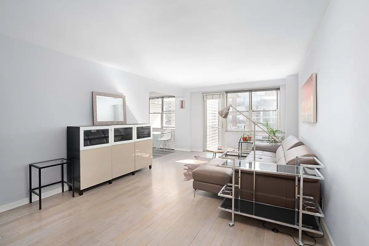 303 West 66th Street #18AW in Lincoln Square, Manhattan | StreetEasy