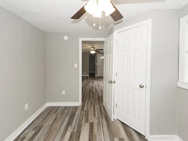 209 Testament Ln — Photo 15