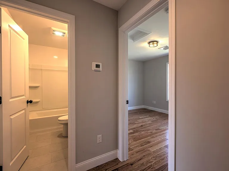 690 New Haven Ave — Photo 28