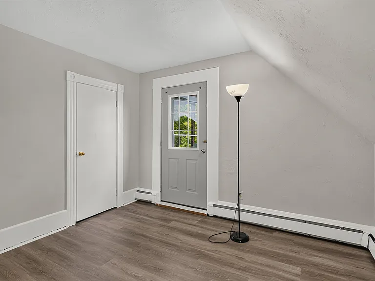 139 Greenwood St #3 — Photo 6
