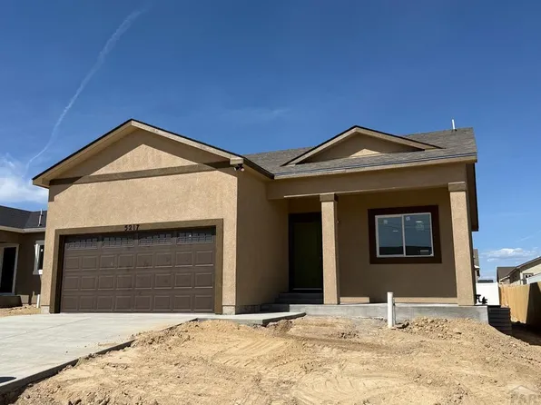 5217 Gannet Ln, Pueblo, CO 81008