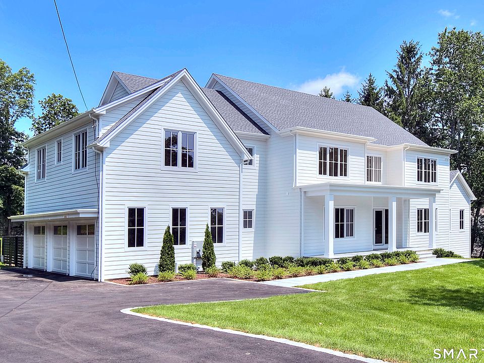 1st image of 4 Sycamore Drive