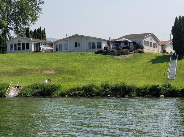 Lake Osoyoos Waterfront Oroville Real Estate Homes For Sale Zillow