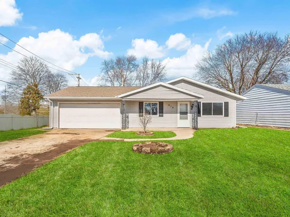 412 E La Salle Ave, Mishawaka, IN 46545