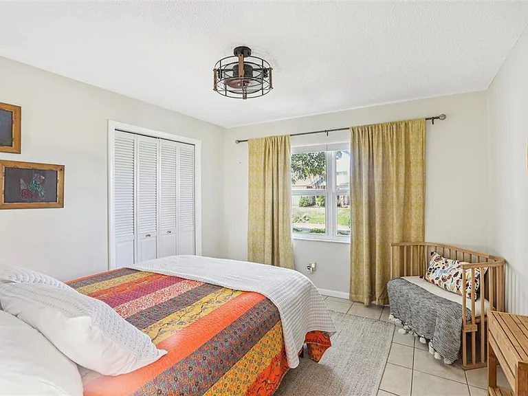 8083 Bayhaven Dr — Photo 16