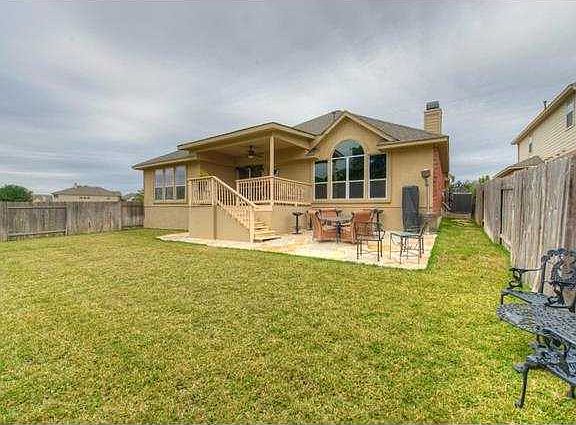3rd image of 4413 Angelico Ln