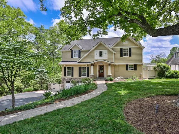 930 Edwards Rd, Cincinnati, OH 45208