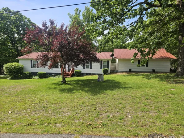 814 County Road 609, Pontiac, MO 65729