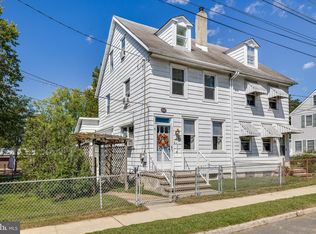 26 Chestnut St, Lumberton, NJ 08048