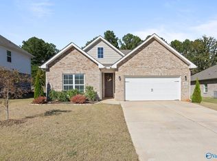 4002 Rockland Cir, Owens X Rds, AL 35763