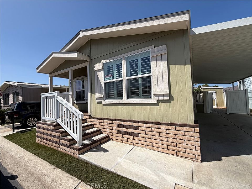 1st image of 3700 Buchanan Ave #212