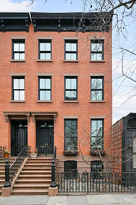 Sold by Compass | media 1