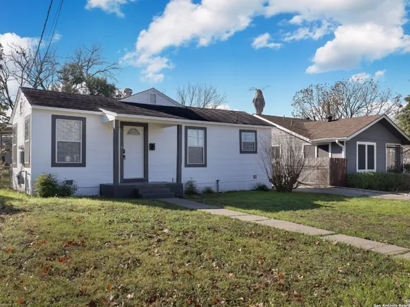 734 W Norwood Ct, San Antonio, TX 78212