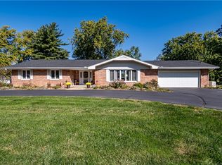 2360 W Ash Ave, Decatur, IL 62526