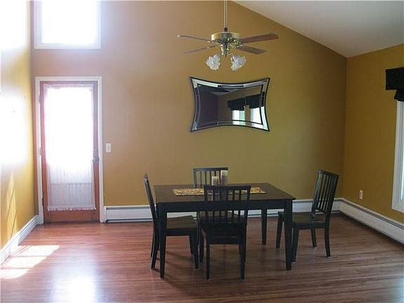 4th image of 2659 Nichols St