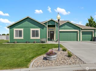 121 Scenic Dr NE, Moses Lake, WA 98837