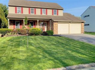 1385 Devon Cir, Allentown, PA 18104